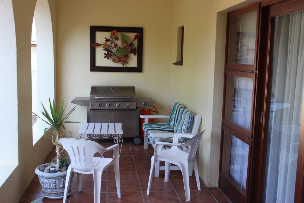 Smuts Ave. Guest Rooms Hermanus Buitenkant foto