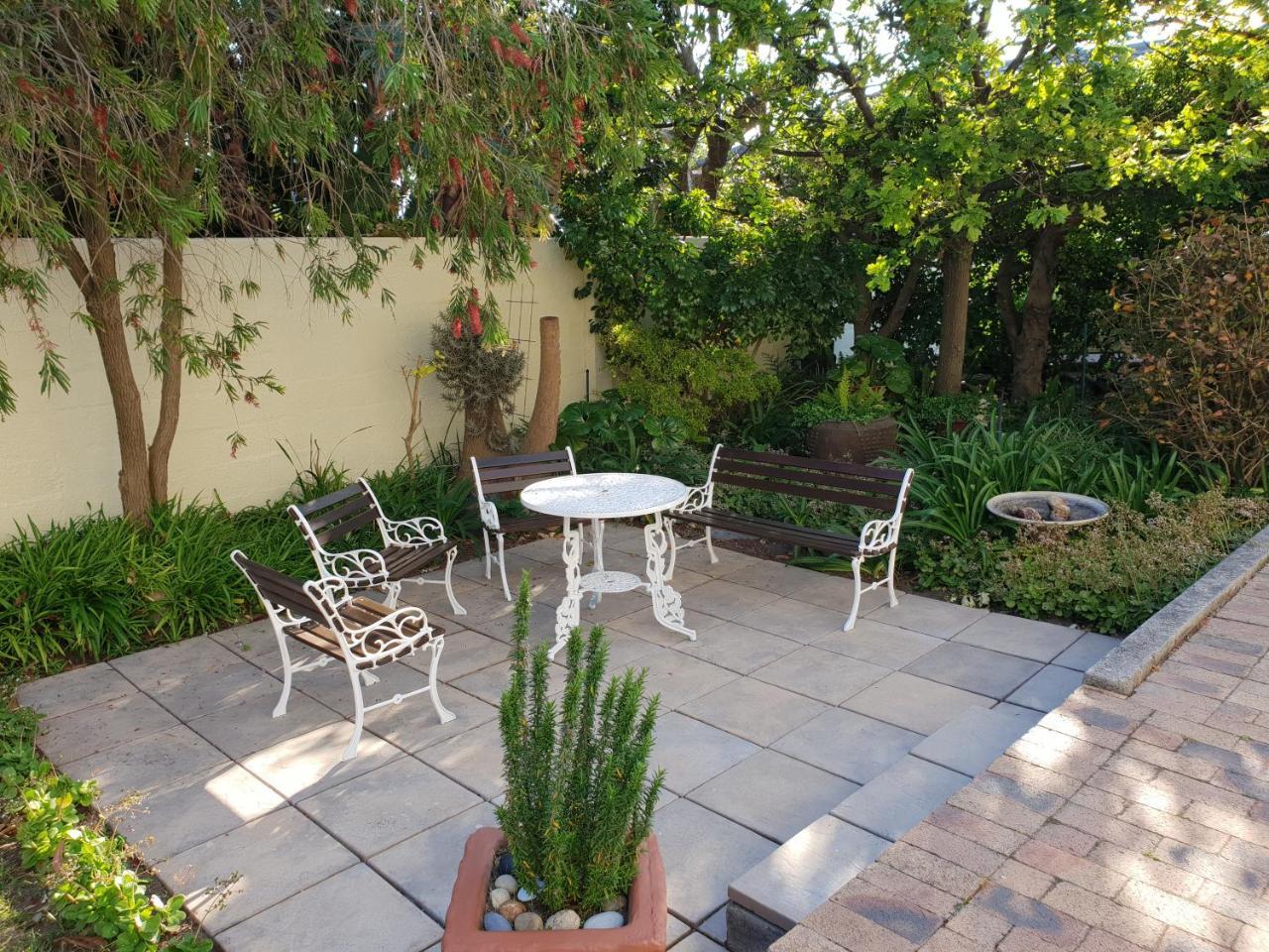 Smuts Ave. Guest Rooms Hermanus Buitenkant foto
