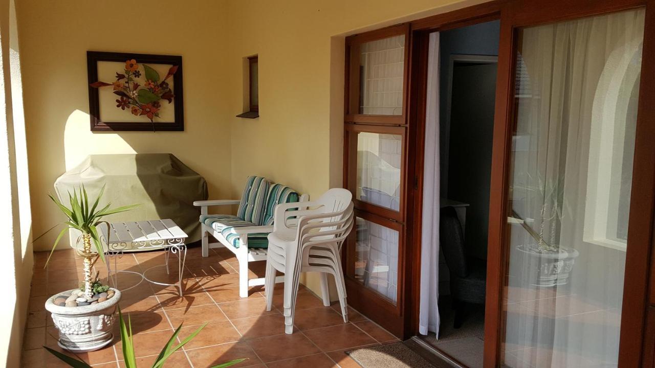 Smuts Ave. Guest Rooms Hermanus Buitenkant foto
